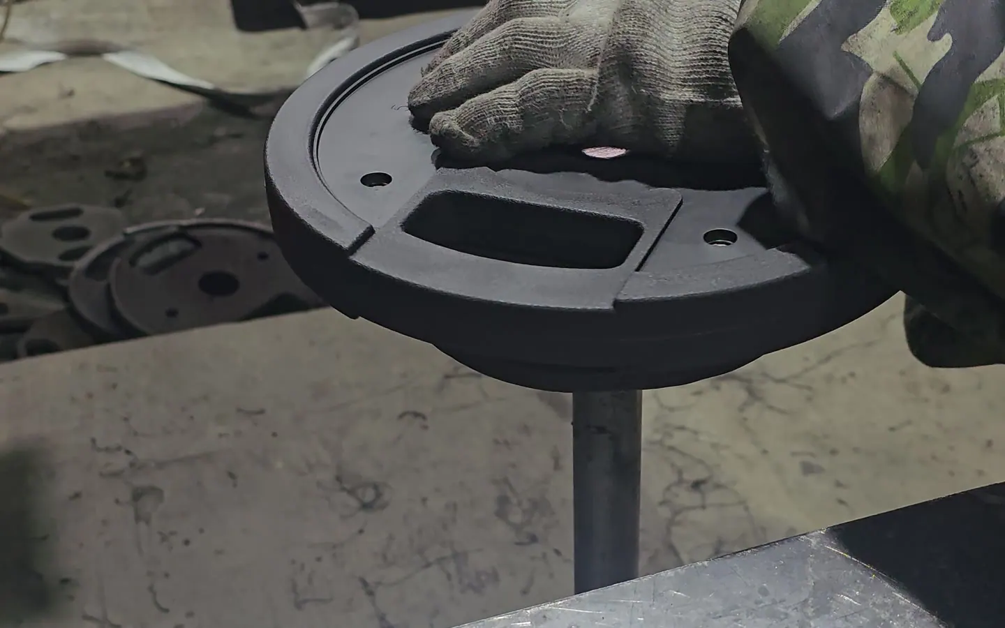 Free weight component surface finishing process